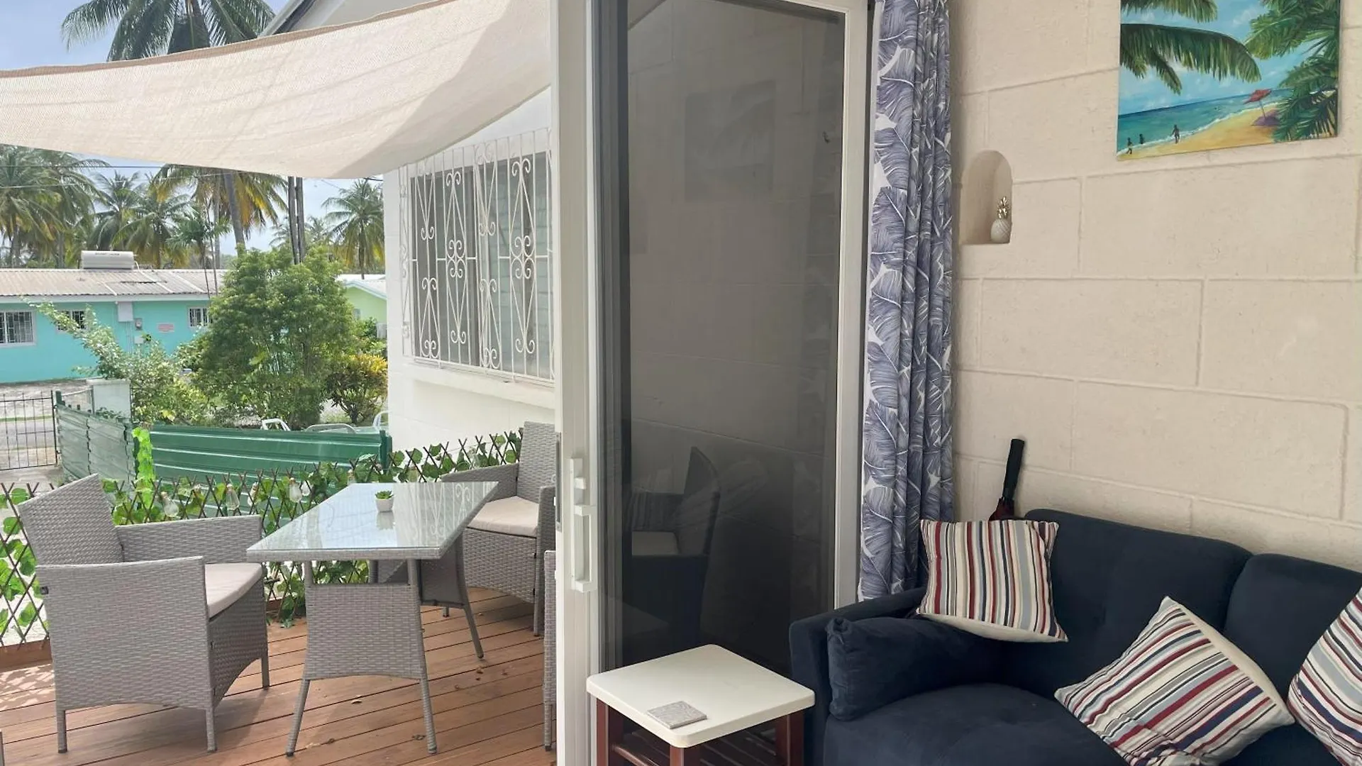 The Pod, Access To Pool & Beach Club, Sunset Crest Saint James Barbados