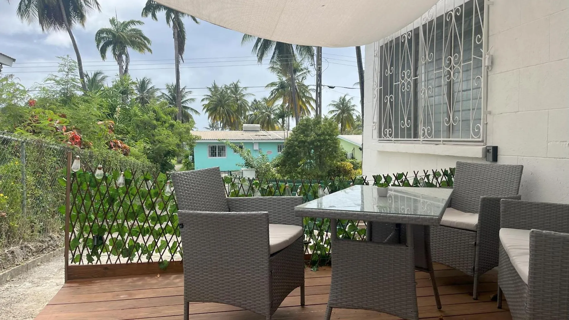 Daire The Pod, Access To Pool & Beach Club, Sunset Crest Saint James Barbados